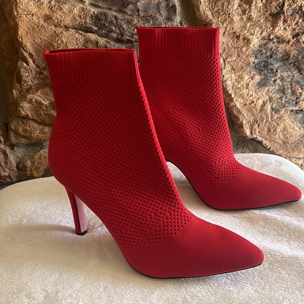 Mia sock booties